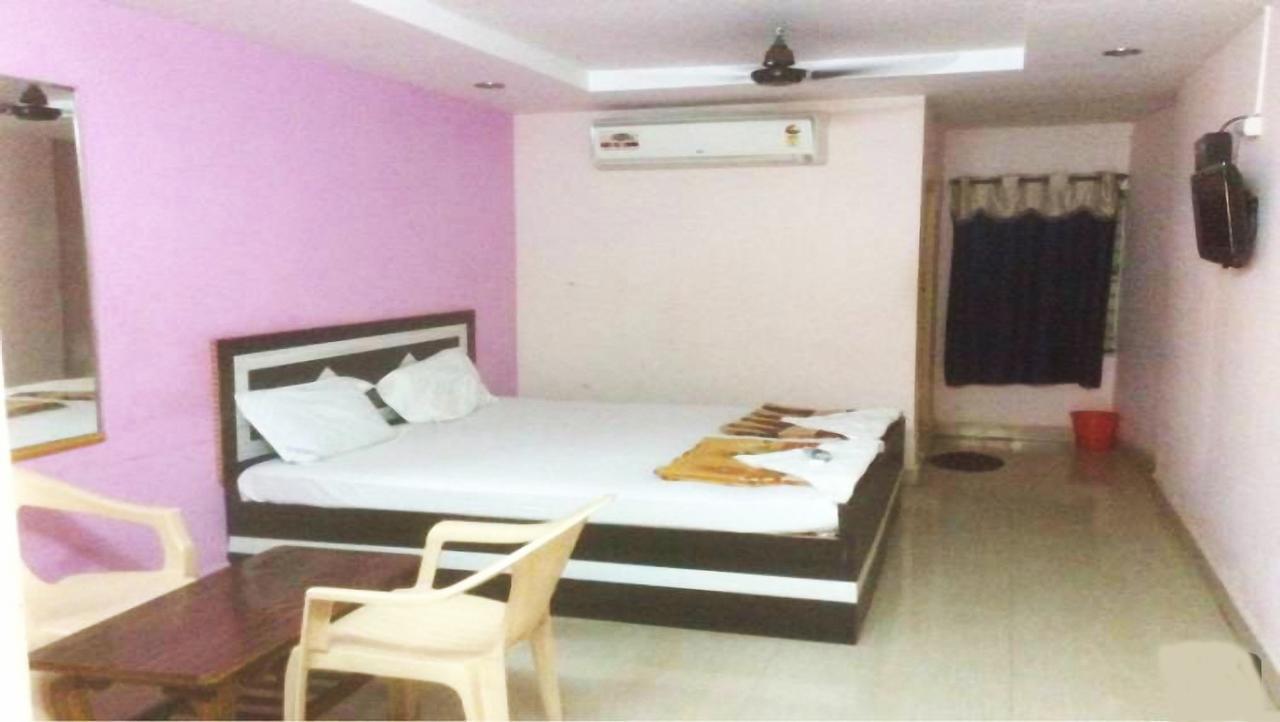 Hotel Upendra Residency Kadapa Εξωτερικό φωτογραφία
